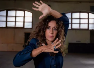 AlexLomart_LOLA-18-scaled